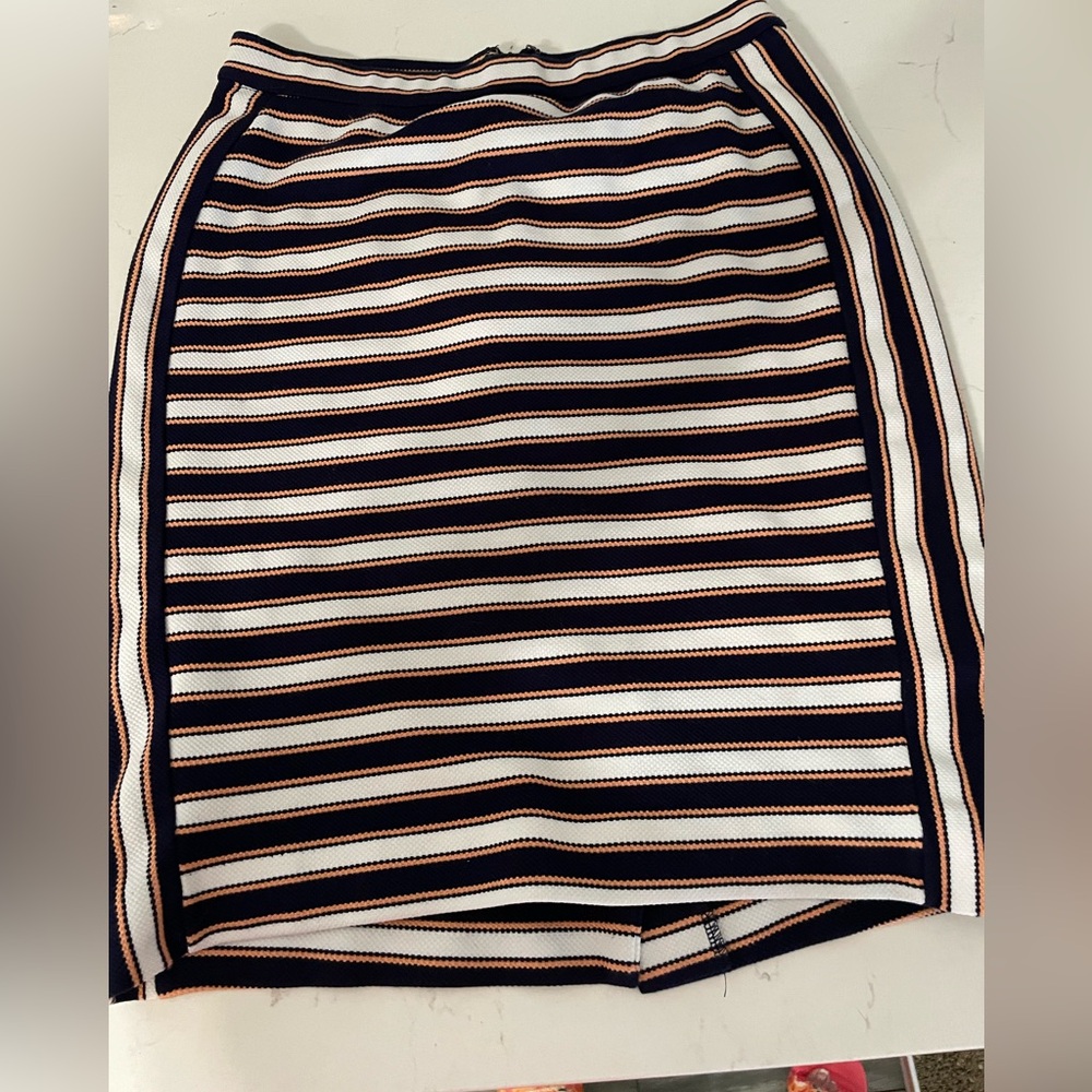 Banana Republic Contrasting Stripes  Stretch Navy blue Peach Lined Pencil Skirt